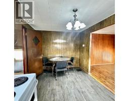 905 & 909 10th Street, Hylo, AB T0A1Z0 Photo 7