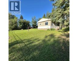 905 & 909 10th Street, Hylo, AB T0A1Z0 Photo 35