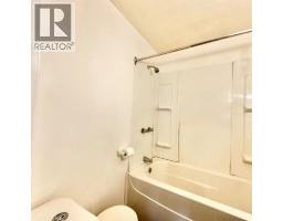 905 & 909 10th Street, Hylo, AB T0A1Z0 Photo 16