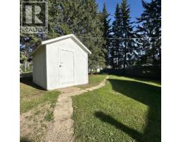 905 & 909 10th Street, Hylo, AB T0A1Z0 Photo 32