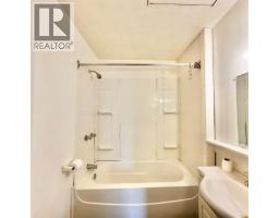 905 & 909 10th Street, Hylo, AB T0A1Z0 Photo 17