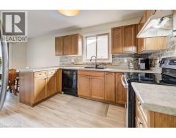 Kitchen - 50 Dowden Avenue, Brantford, ON N3T6R5 Photo 9
