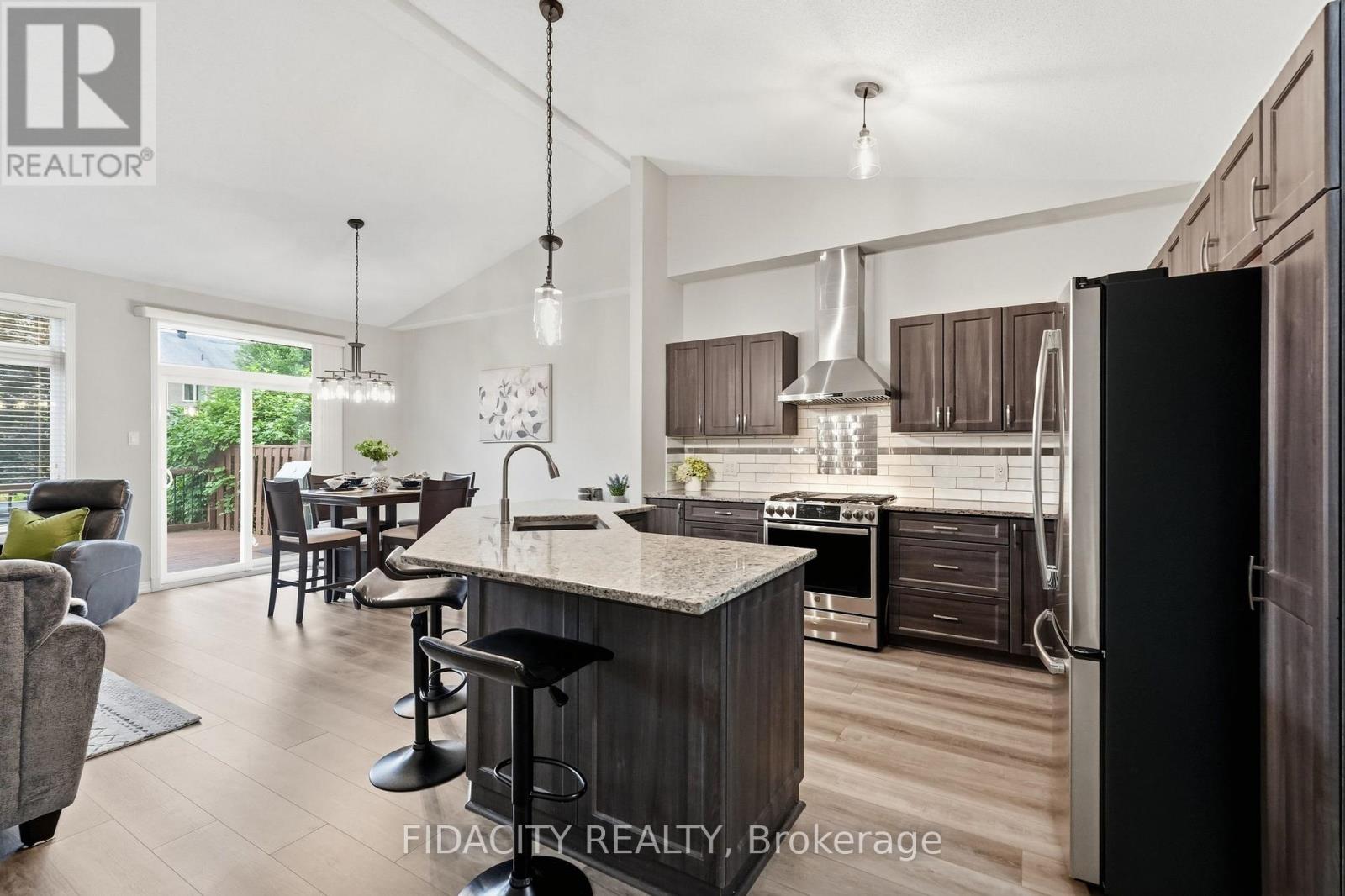 925 BURWASH LANDING LANDING, Ottawa. Luxury613. By Peter Sagos - Image 10