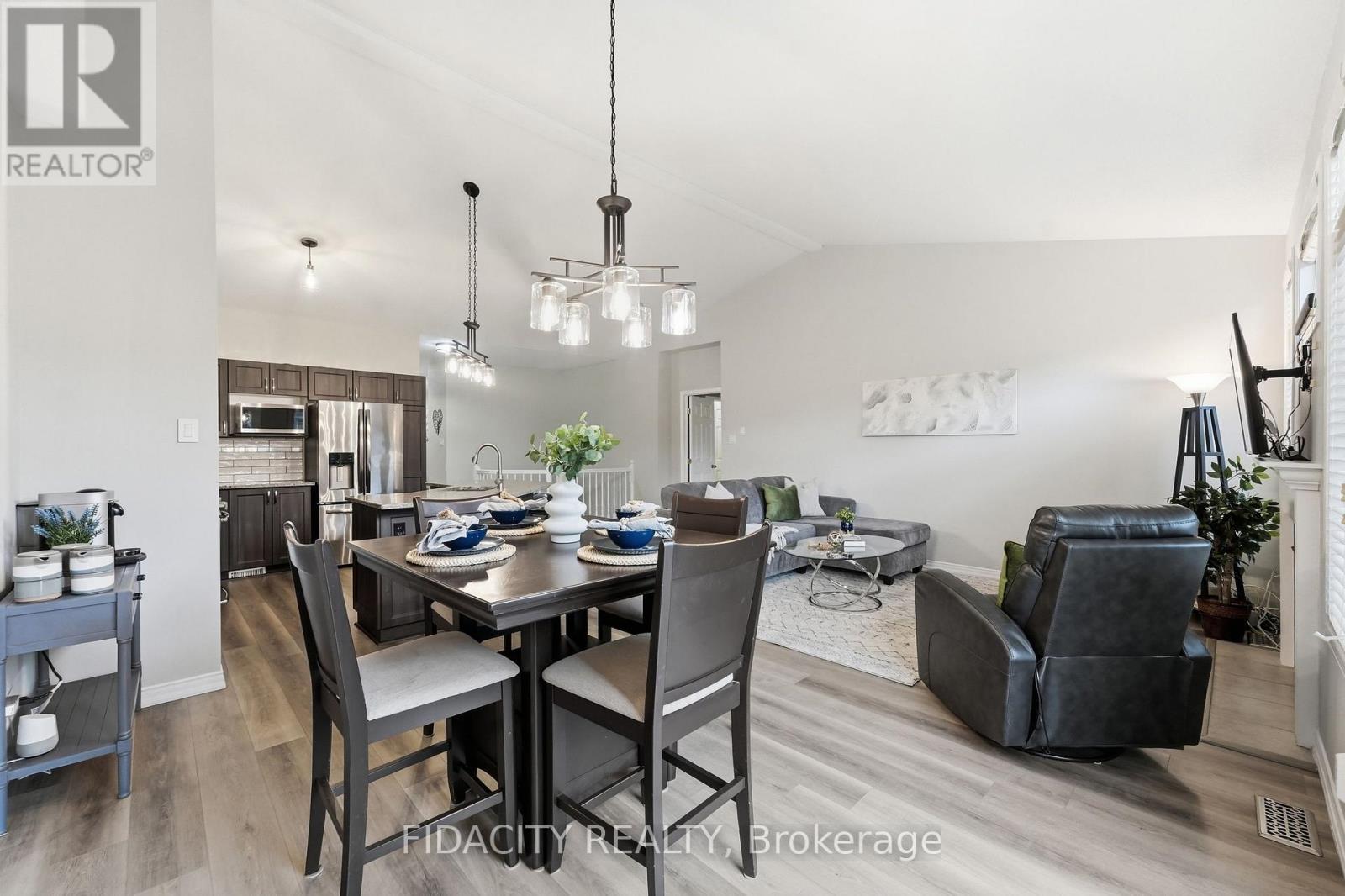 925 BURWASH LANDING LANDING, Ottawa. Luxury613. By Peter Sagos - Image 22
