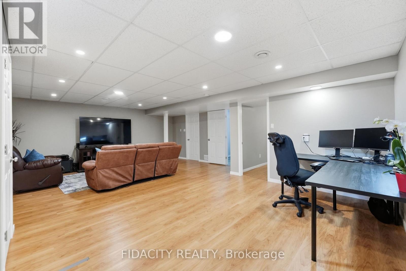 925 BURWASH LANDING LANDING, Ottawa. Luxury613. By Peter Sagos - Image 32