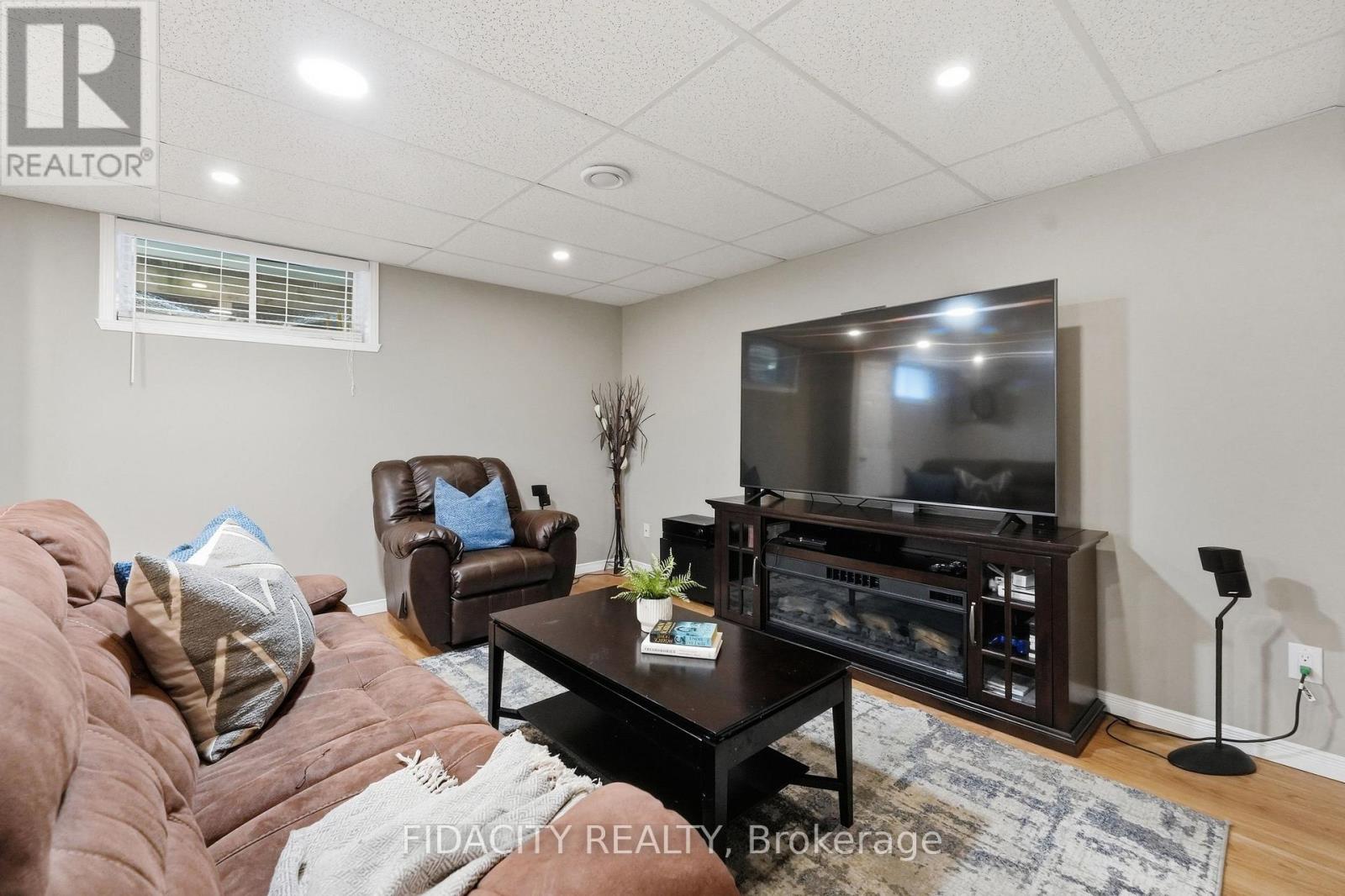 925 BURWASH LANDING LANDING, Ottawa. Luxury613. By Peter Sagos - Image 34