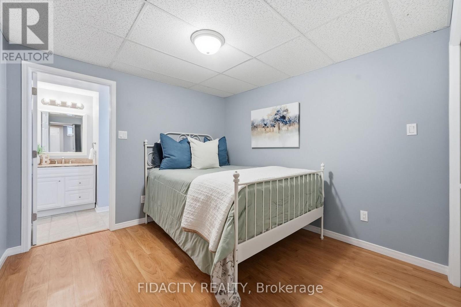 925 BURWASH LANDING LANDING, Ottawa. Luxury613. By Peter Sagos - Image 38