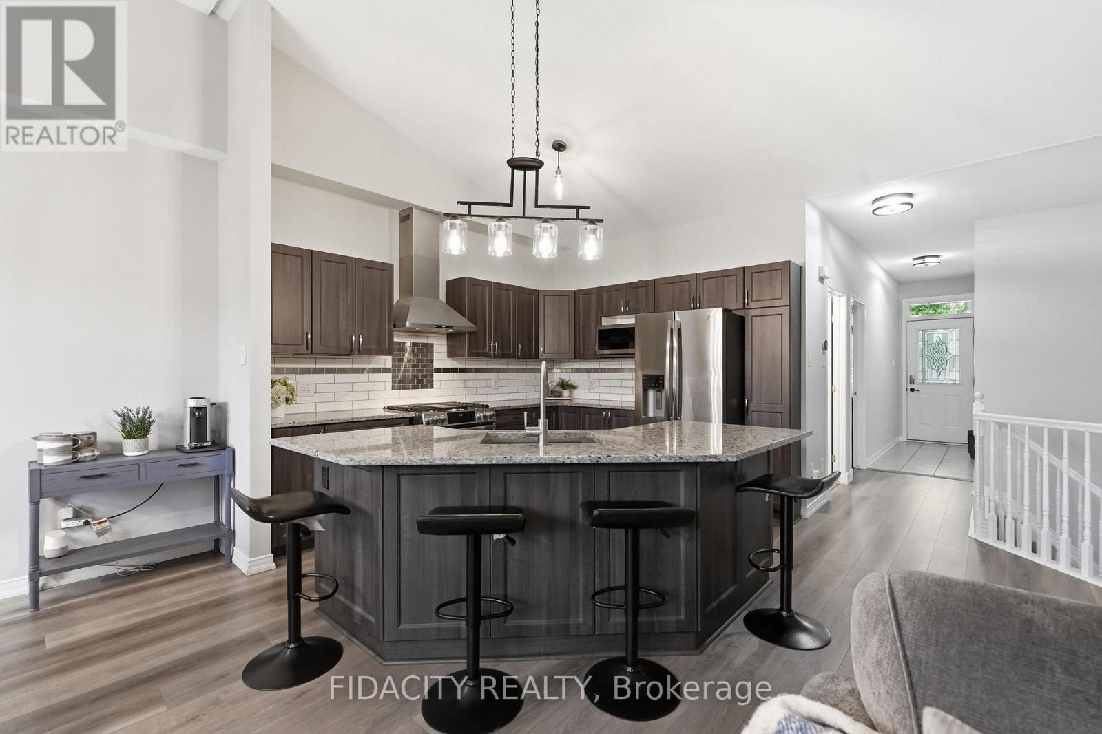 925 BURWASH LANDING LANDING, Ottawa — photo 7