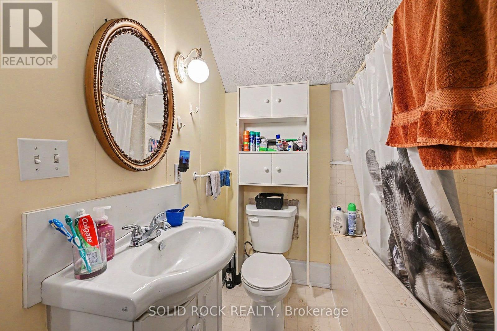 85 RENFREW AVENUE W - 29
