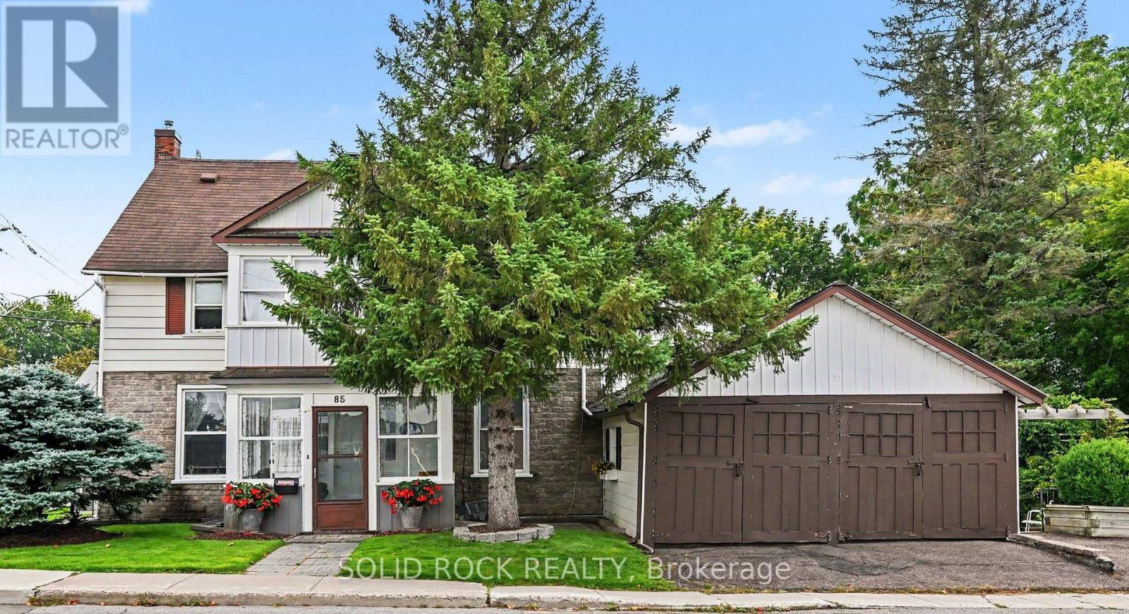 85 RENFREW AVENUE W - Image 38