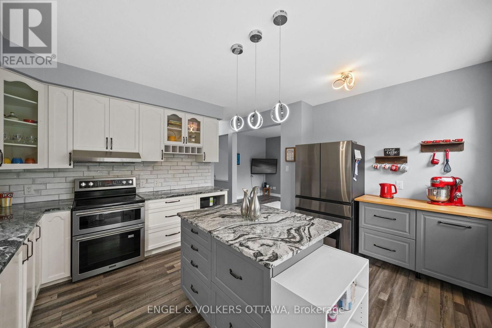5 Bed, 4 Bath House for Sale in Ottawa – 1121 ROCKY HARBOUR CRESCENT, Ottawa – MLS# X13742462 - Image 13