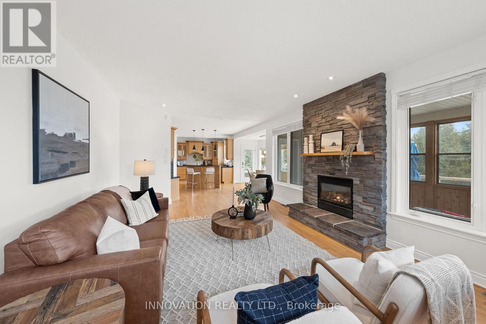 1575 LANDEL DRIVE N - 10