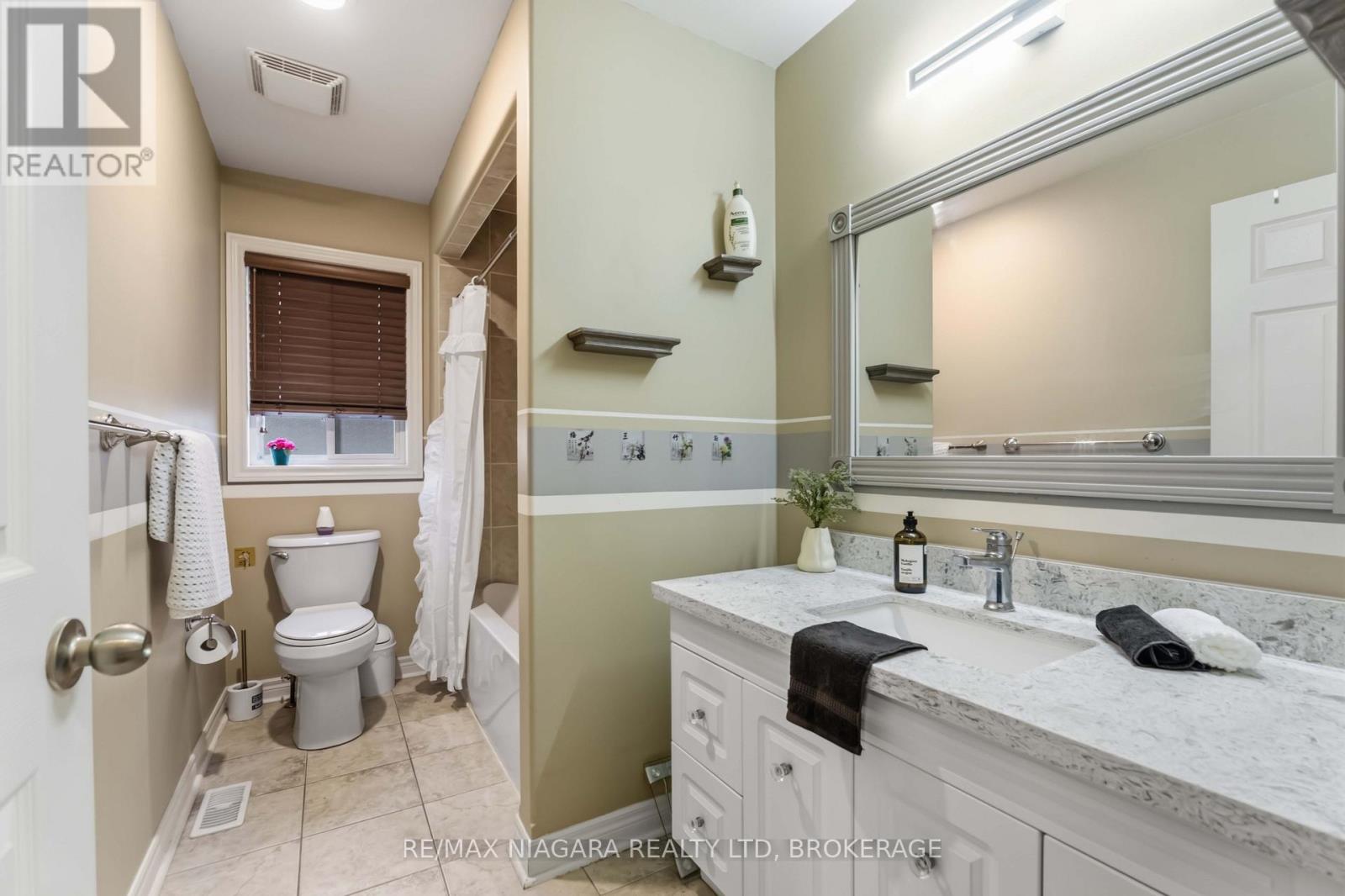 8340 RACEY AVENUE - 10