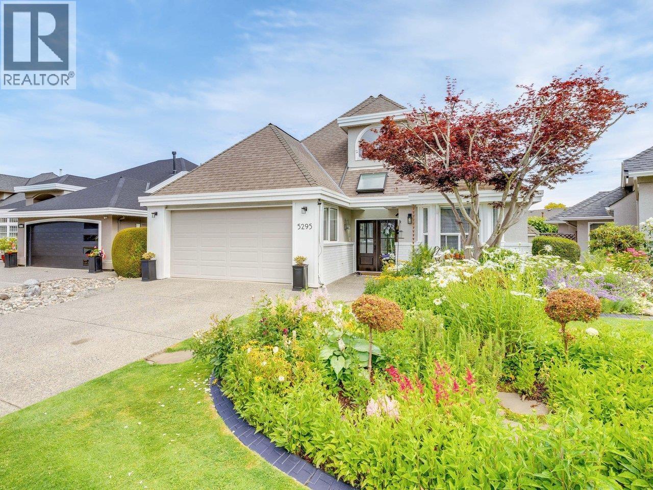 5295 ST ANDREWS Place, Delta, British Columbia, V4M4E5, Delta, British Columbia — photo 2 of 5