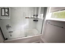 Laneway House 3202 E 5th Avenue, Vancouver, BC V5M1P3 Photo 8