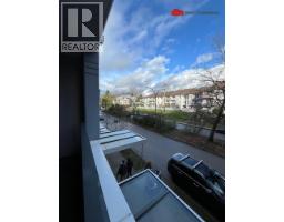 211 215 W 1st Street, Vancouver, BC V5Y1A6 Photo 13