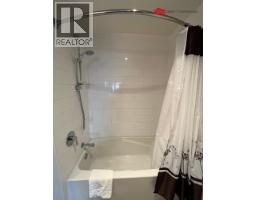 211 215 W 1st Street, Vancouver, BC V5Y1A6 Photo 8