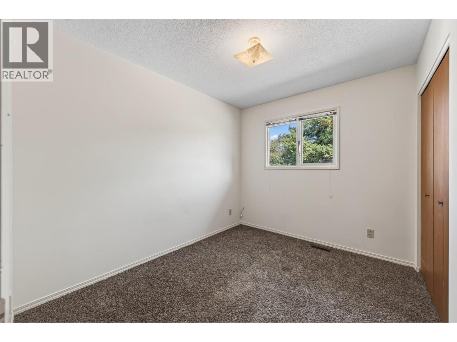 2640 Argyle Avenue - Image 15