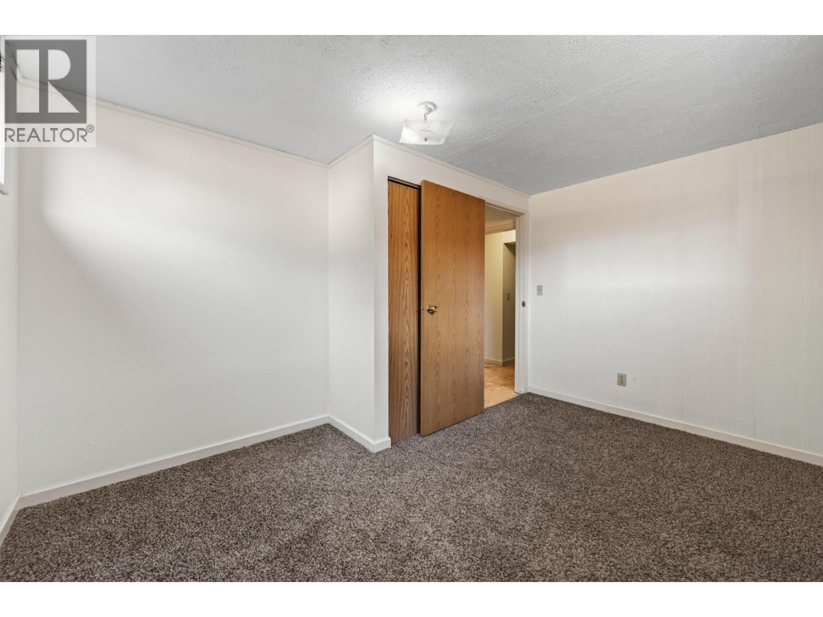 2640 Argyle Avenue - Image 23