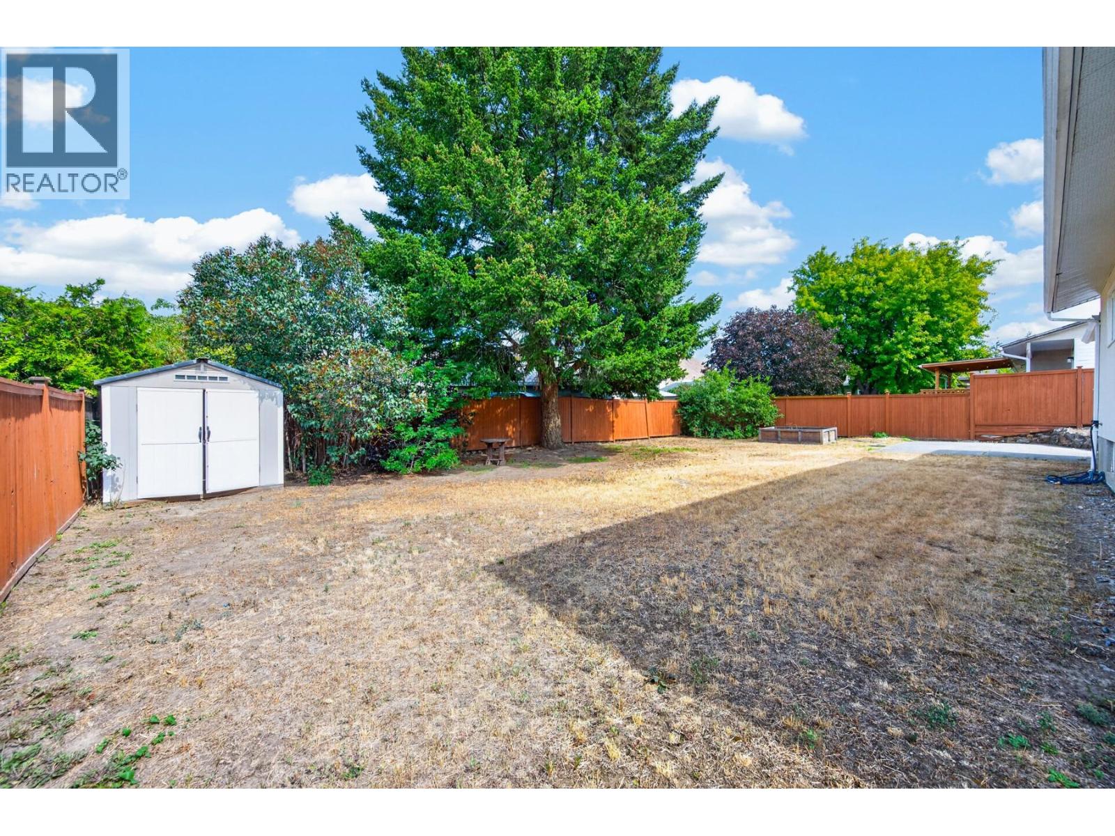 2640 Argyle Avenue - Image 32