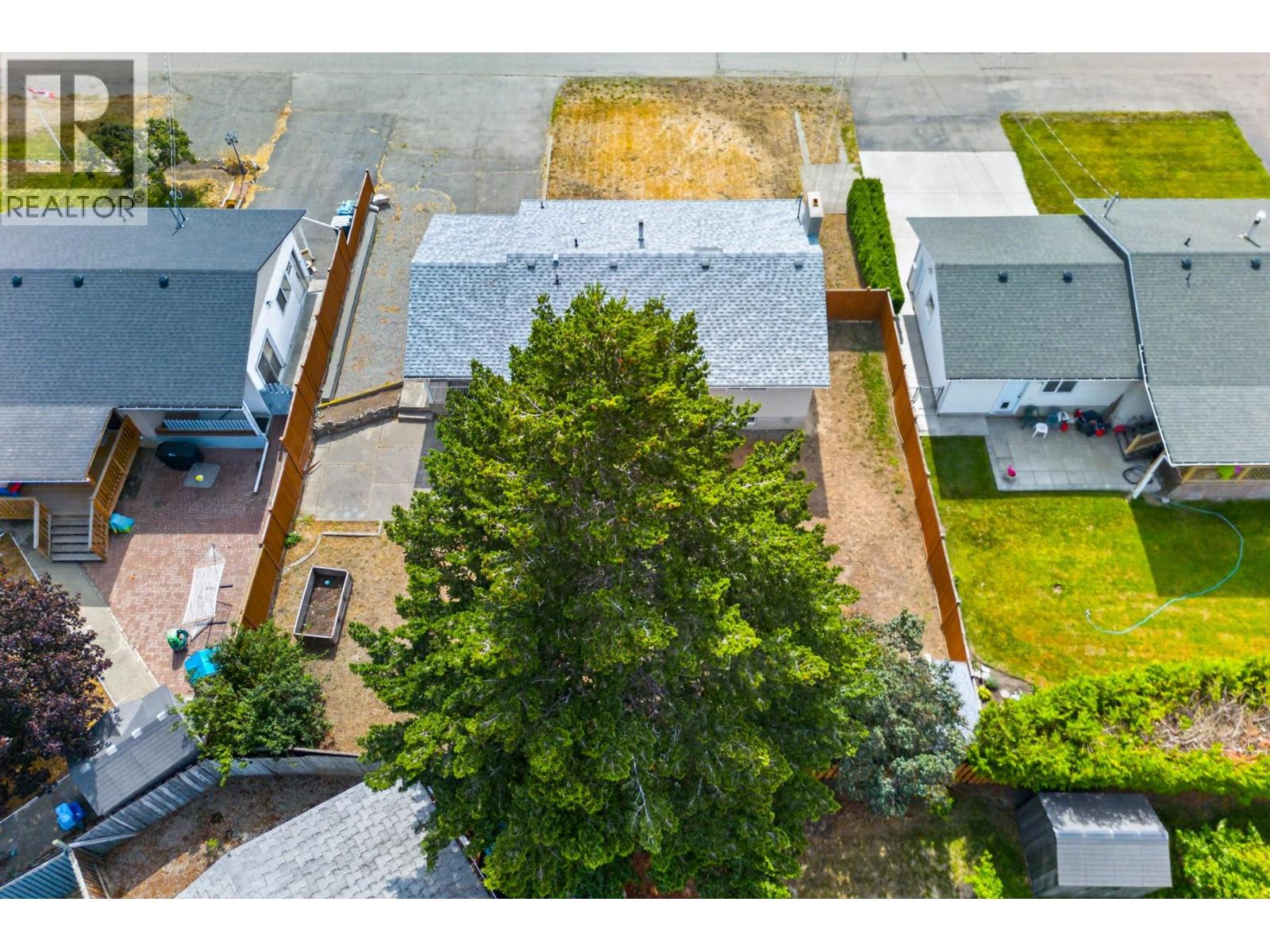2640 Argyle Avenue - Image 36