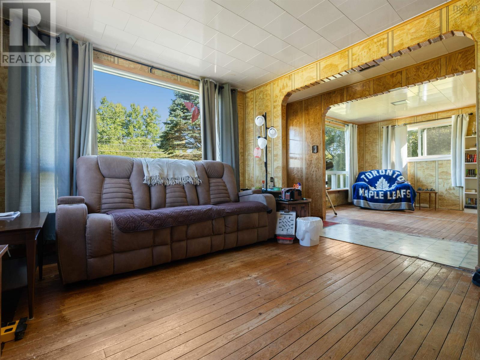 4668 Highway 242 - 27