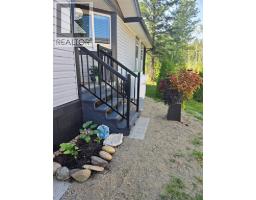 Living room - 121 Ferry Road Unit# 25a, Clearwater, BC V0E1N0 Photo 9