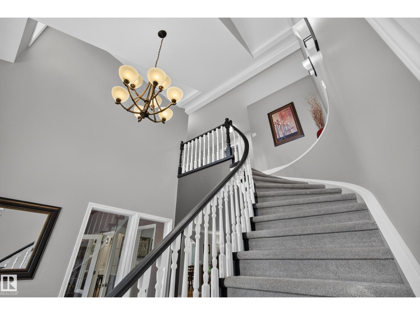 201 ESTATE DR - Image 7