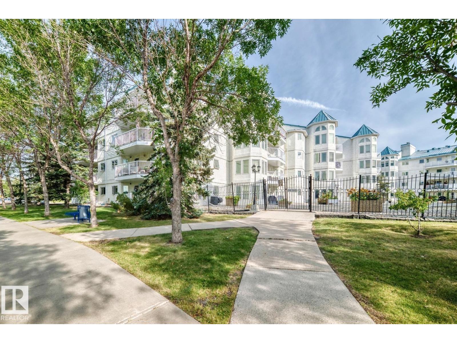 #208 2520 52 ST NW - Image 43