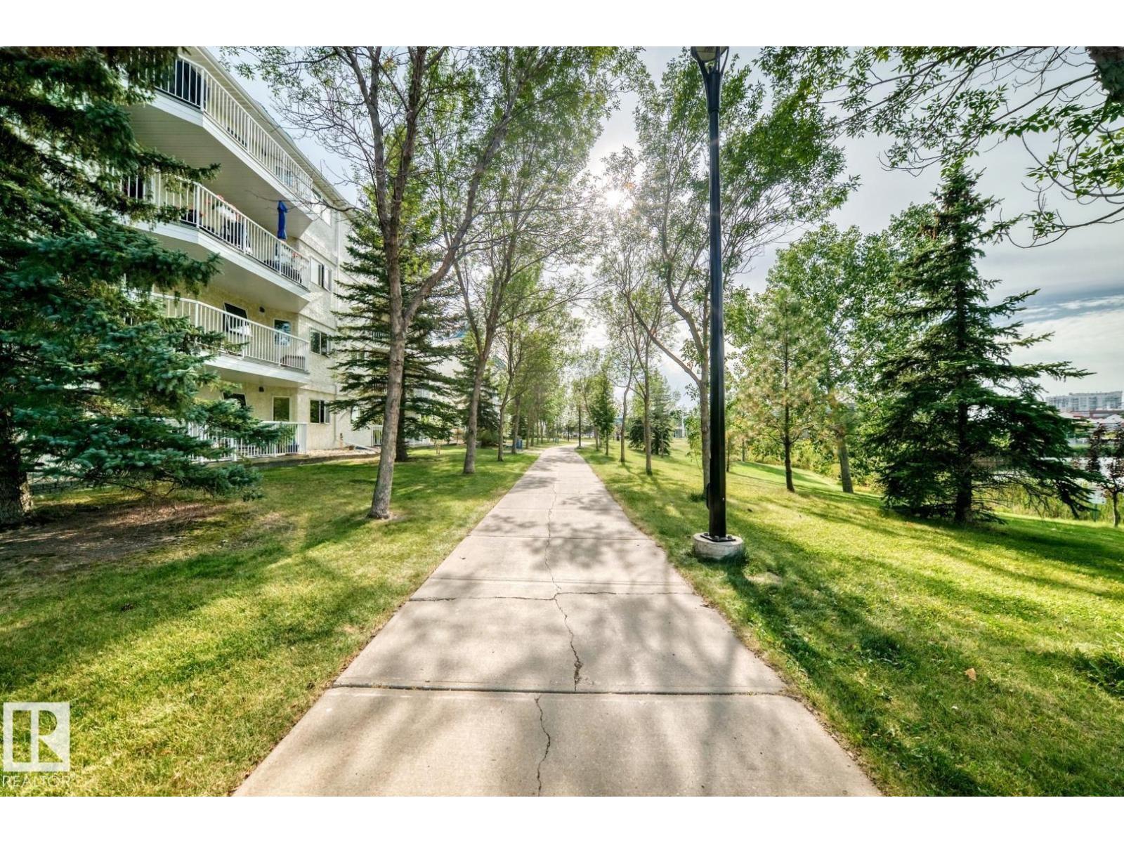 #208 2520 52 ST NW - Image 44