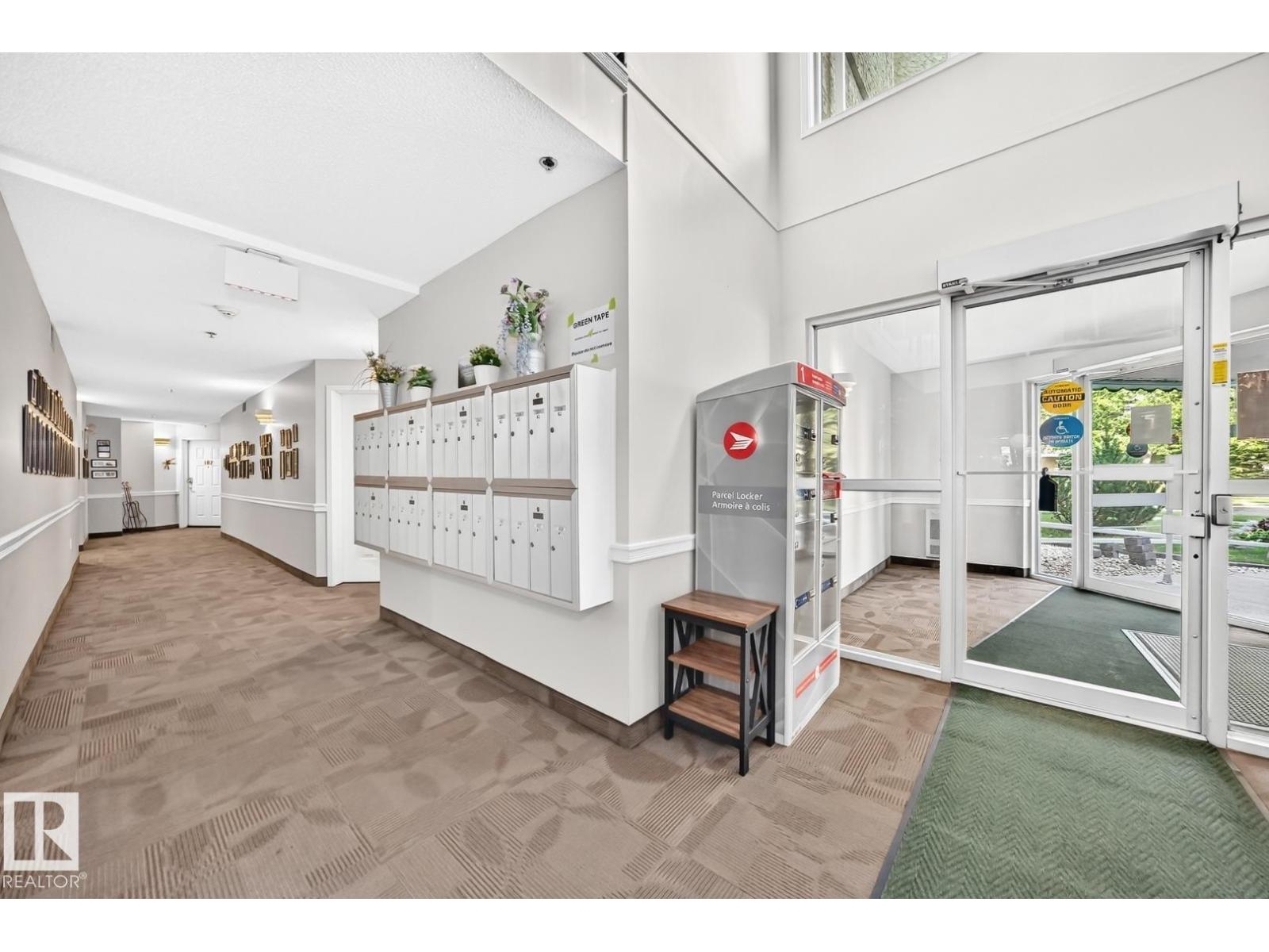 #208 2520 52 ST NW - 5