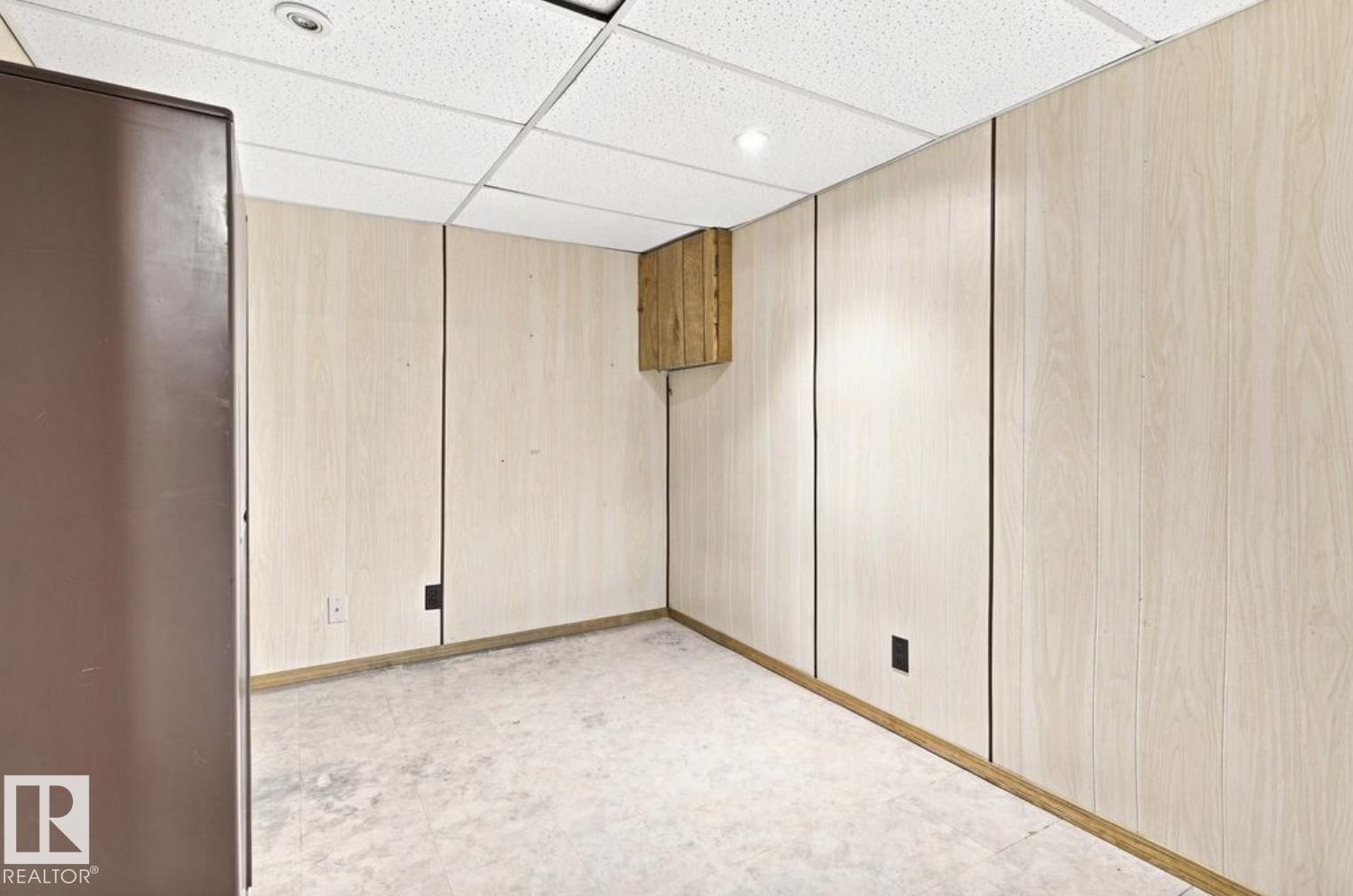 52 GRANDIN VG - Image 36