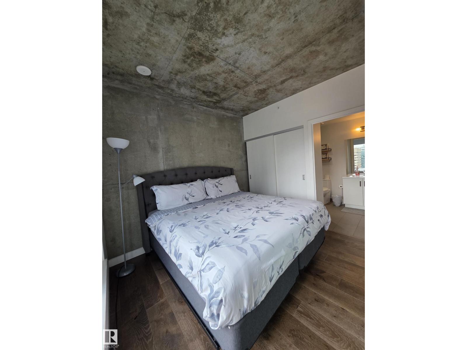 #1006 1010 6 ST SW - Image 8
