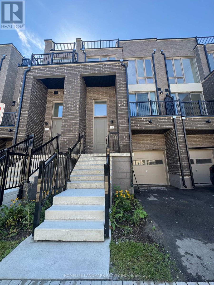 11 BANCROFT LANE - 11