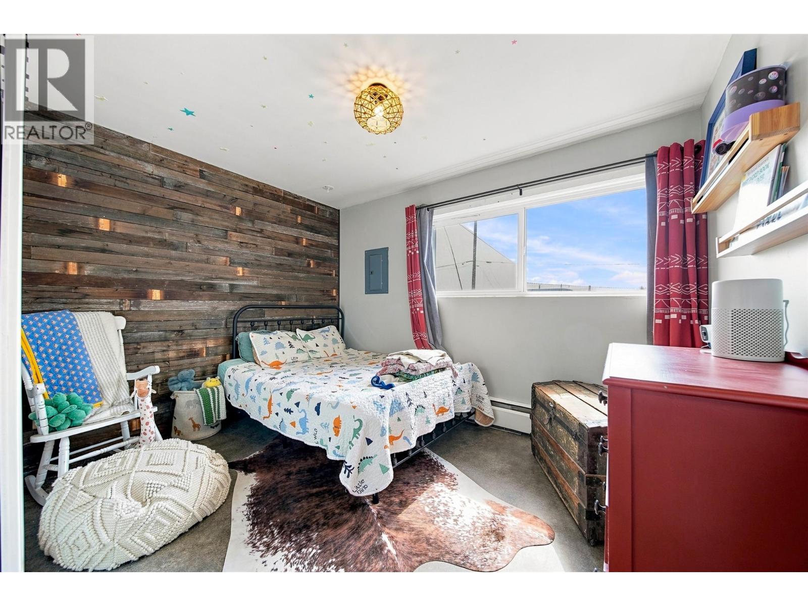 4 - 2390 Seyom Crescent - Image 30
