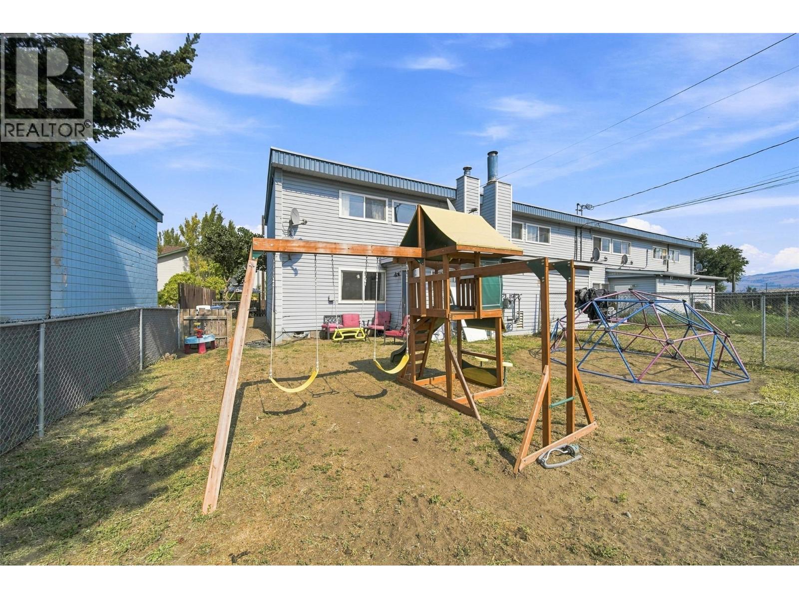 4 - 2390 Seyom Crescent - Image 42