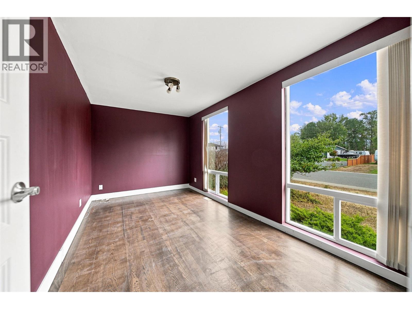 1401 Chapman Street - Image 5