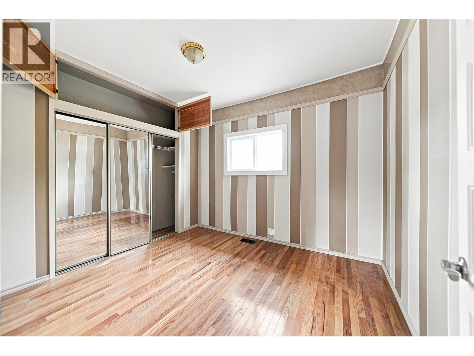 1401 Chapman Street - 26
