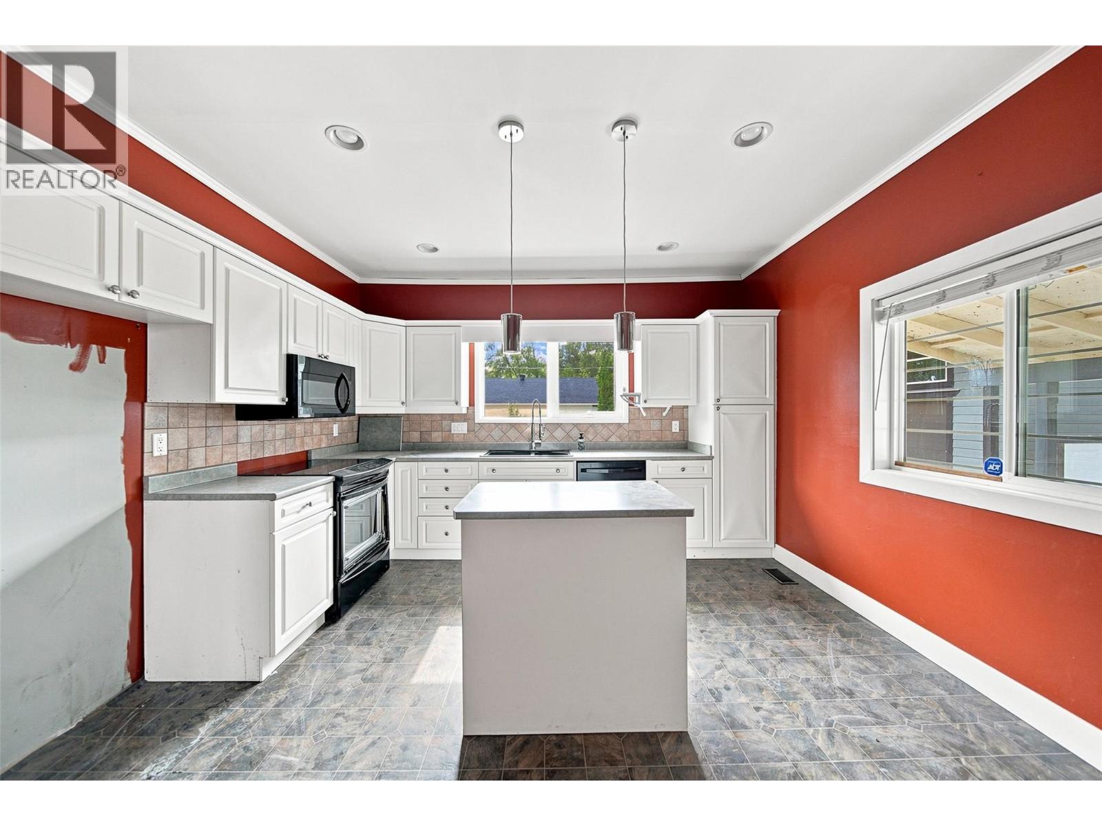 1401 Chapman Street - Image 20