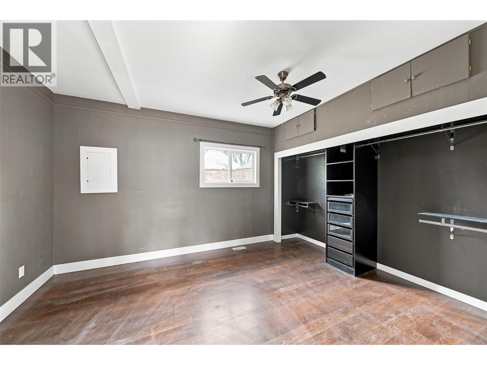1401 Chapman Street - Image 28