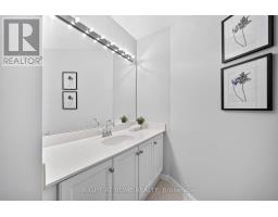 2201 - 15 Windermere Avenue, Toronto, ON M6S5A2 Photo 21