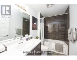 004 - 95 Dundas St W Street, Oakville, ON L6M5N4 Photo 12