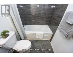 004 - 95 Dundas St W Street, Oakville, ON L6M5N4 Photo 9