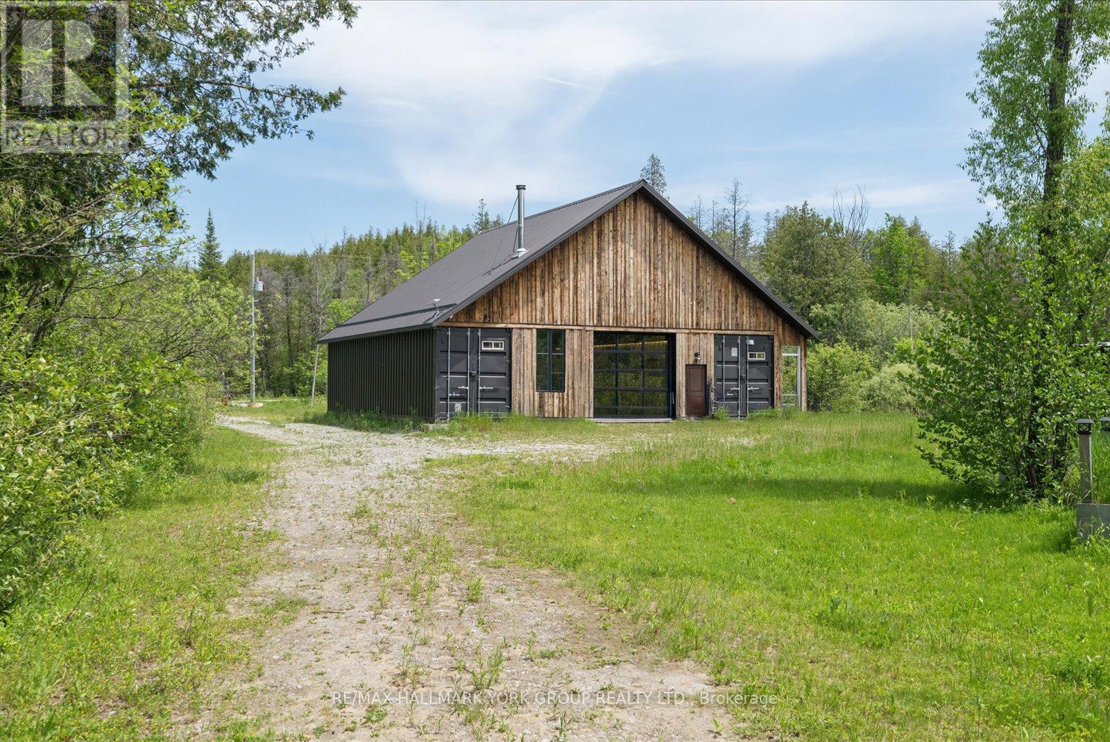 755 COUNTRY LANE - 1