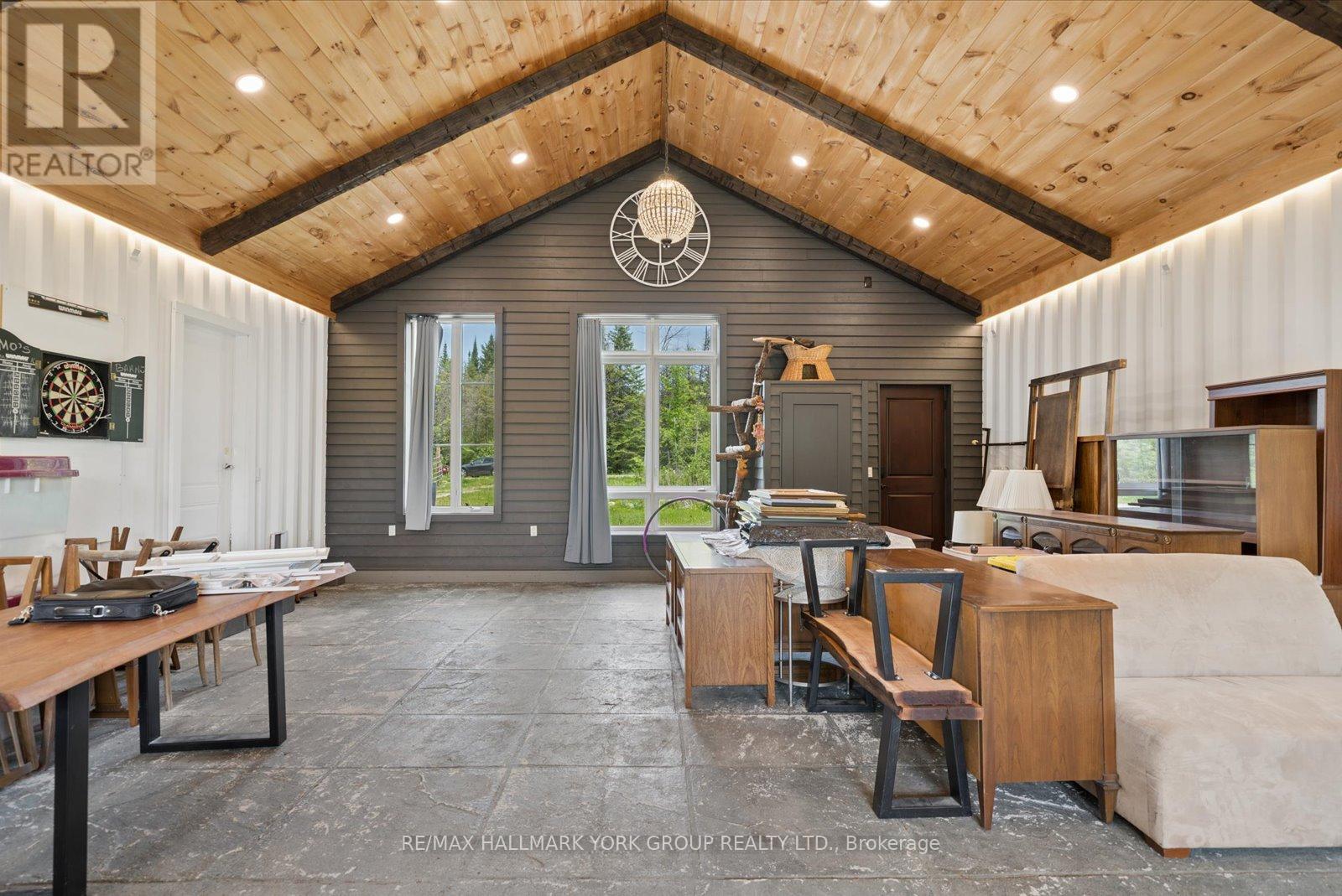 755 COUNTRY LANE - Image 10