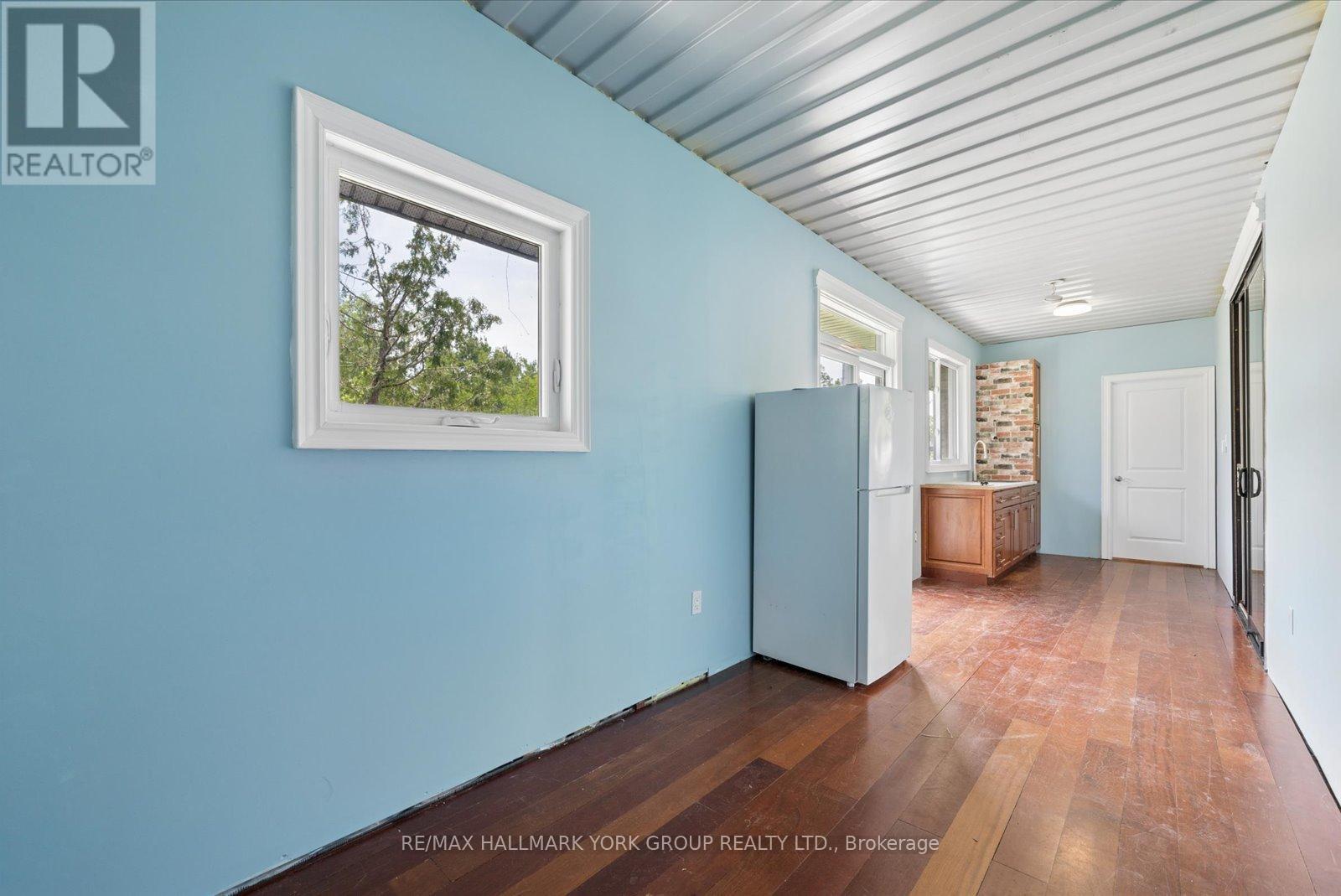 755 COUNTRY LANE - Image 16