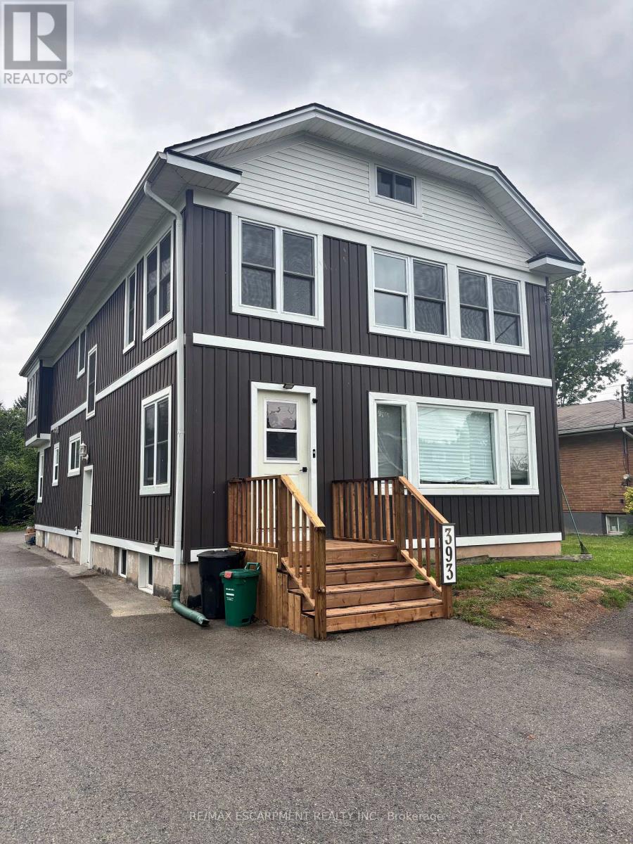 Property for lease at LOWER - 393 BOWEN ROAD