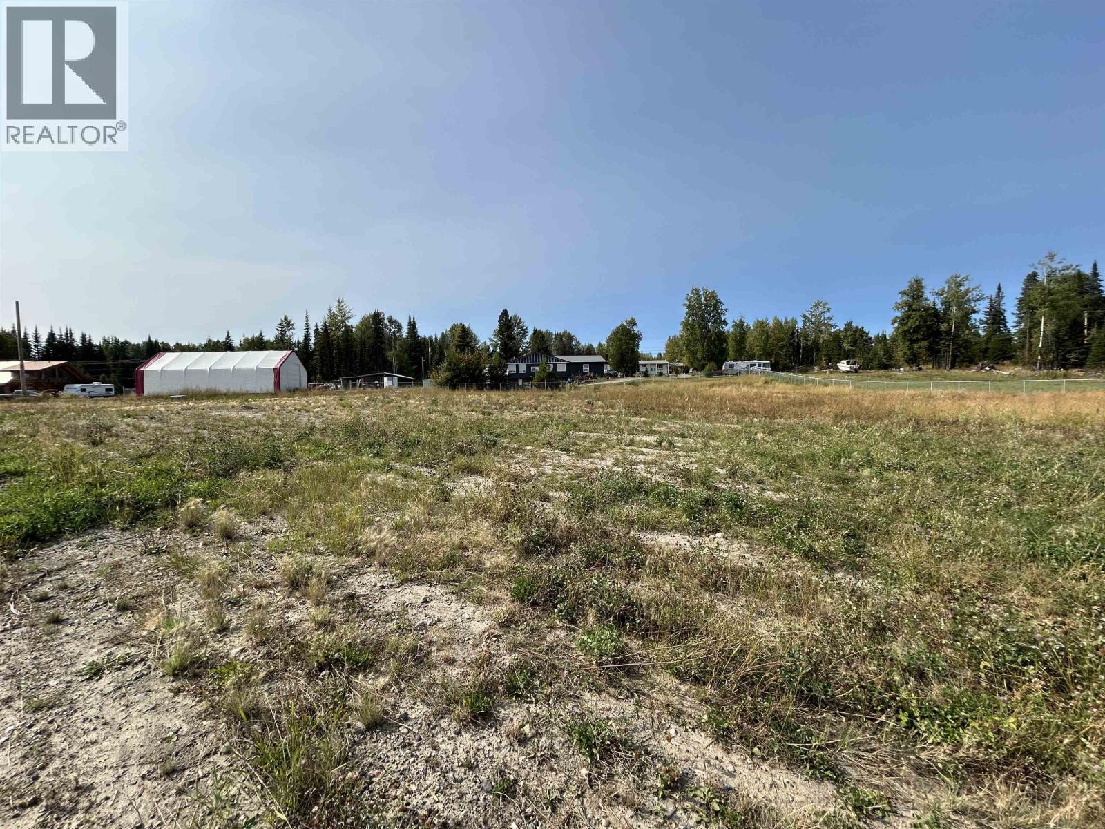 Photo 15 of 17 — 8828 N KELLY ROAD · Prince George, BC