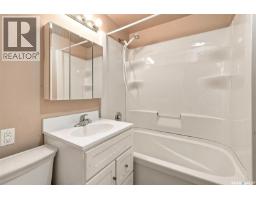 2204 Lorne Avenue, Saskatoon, SK S7J0R9 Photo 16