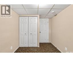 2204 Lorne Avenue, Saskatoon, SK S7J0R9 Photo 35
